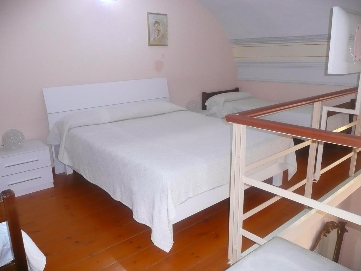 I Papiri Bed and Breakfast Ercolano Buitenkant foto